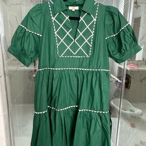 Entro Green babydoll Dress cute for game day!